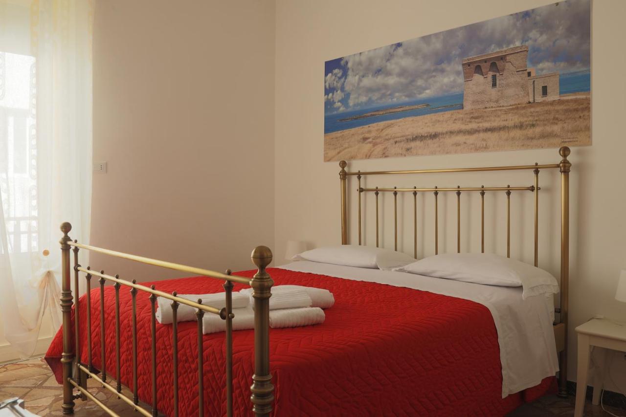 Bed&Bread Piazza 'Nzegna Bed & Breakfast Carovigno Exterior photo