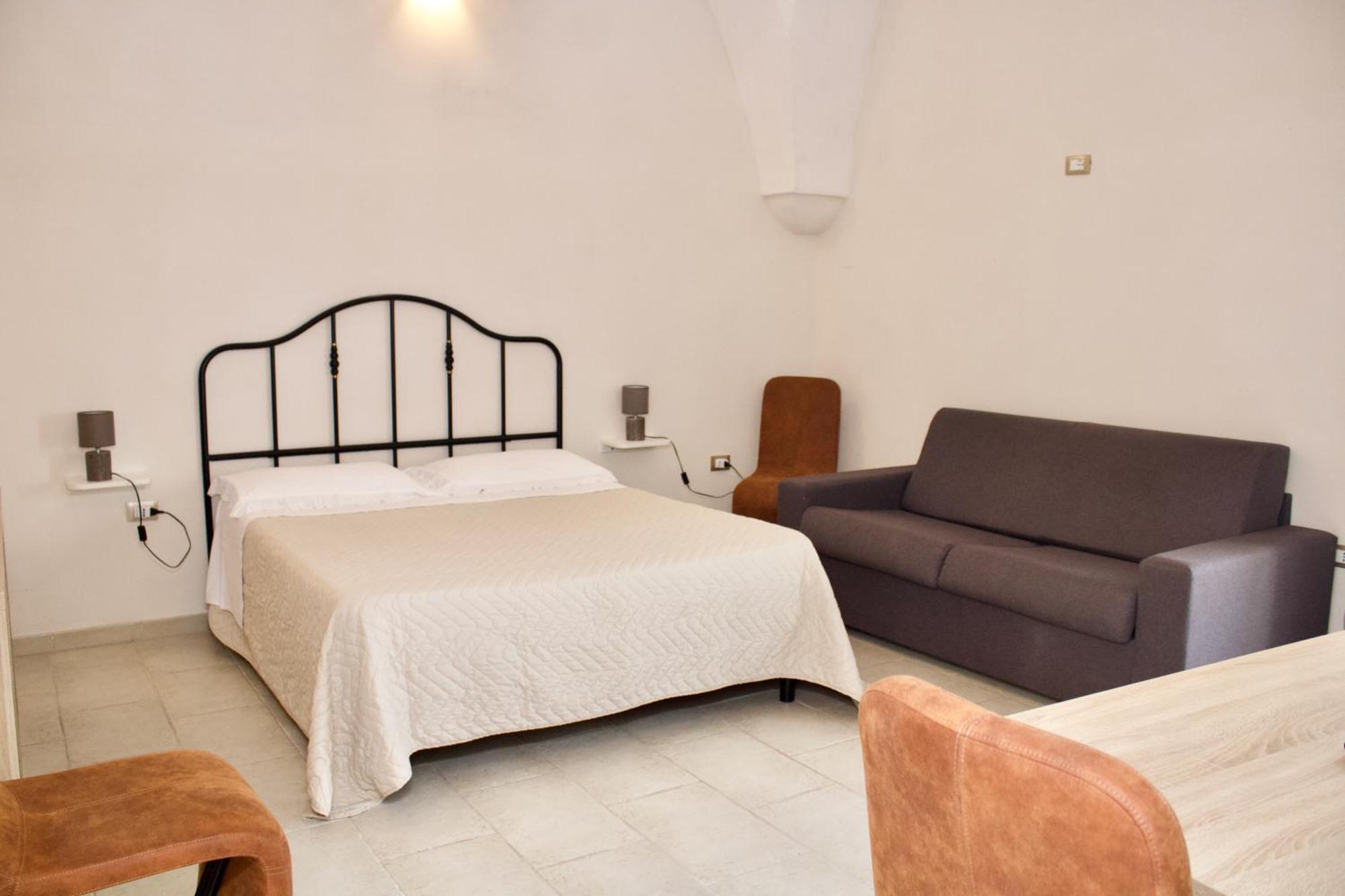 Bed&Bread Piazza 'Nzegna Bed & Breakfast Carovigno Exterior photo