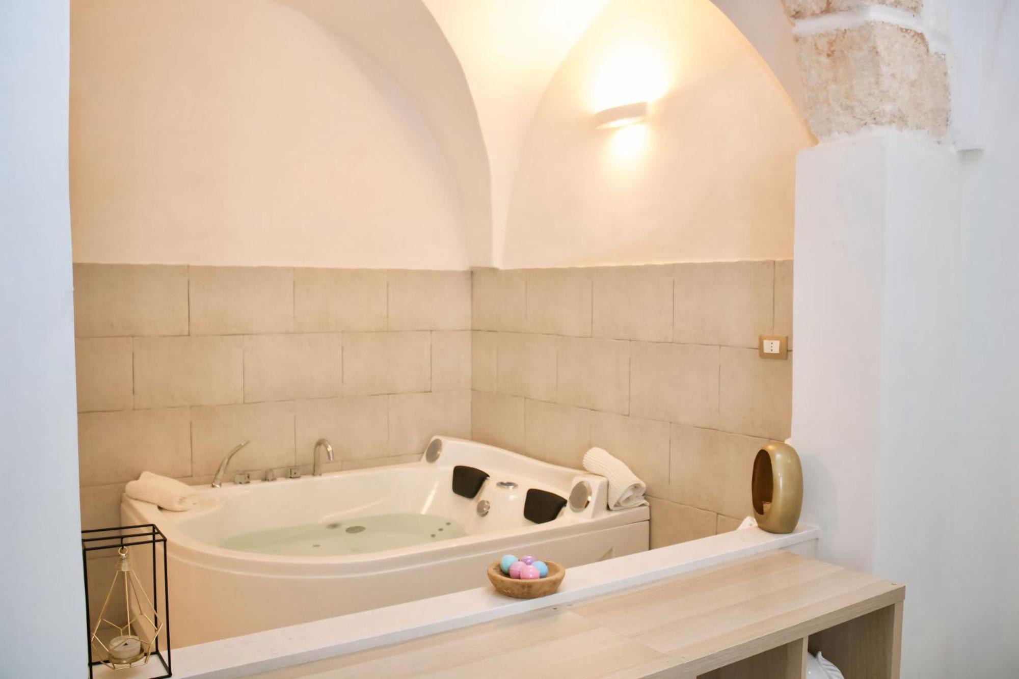 Bed&Bread Piazza 'Nzegna Bed & Breakfast Carovigno Exterior photo
